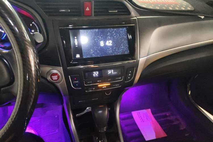 Used Honda Crider 2016 1.8L CVT Luxury Edition Audio And AC Panel