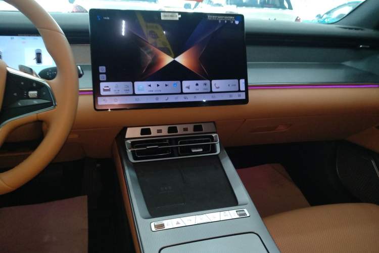 Used BYD Han L 2025 DM-i 200KM LiDAR Luxury Model