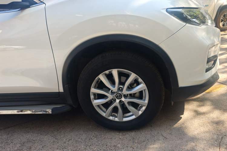 Used Nissan X-Trail 2019 2.0L CVT Smart Connect Comfort Edition 2WD Right Front Wheel Hub
