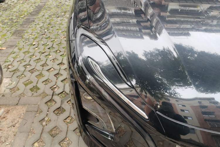 Used Hongqi E-QM5 2022 431 km Charge & Enjoy Edition Right Front Headlight