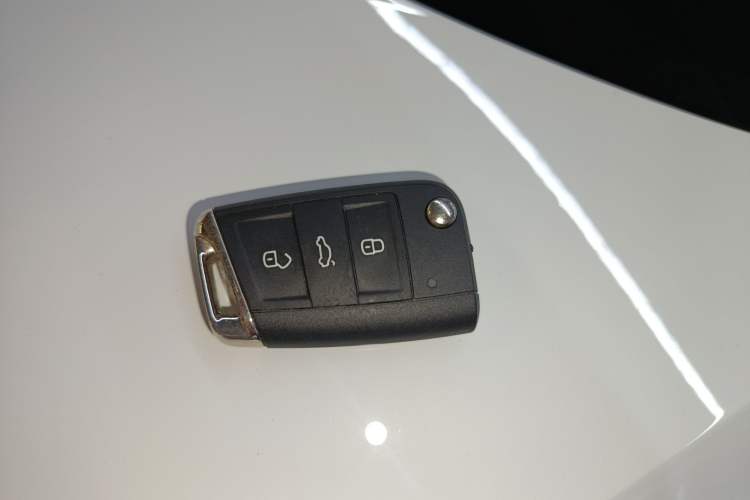 Used Volkswagen Tayron 2020 330TSI Two-Wheel Drive Luxury Connected Pro Edition
