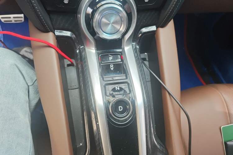 Used Acura CDX 2016 1.5T Two-Wheel Drive Deluxe Edition Gear Lever