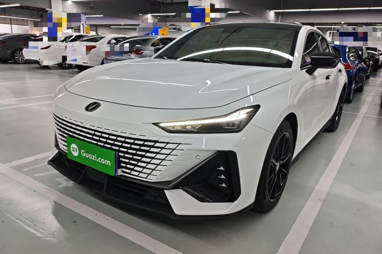 Used CHANGAN UNI-V 2022 1.5T Prestige Version