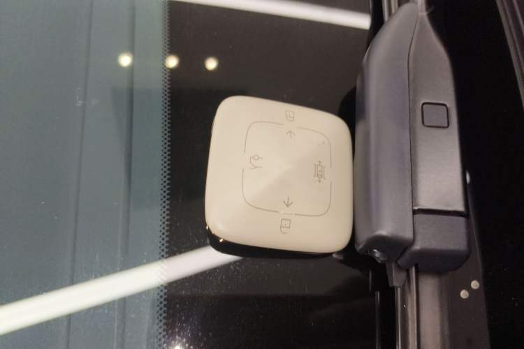 Used Zeekr 001 2025 YOU Edition 100 kWh All-Wheel Drive Interior 1