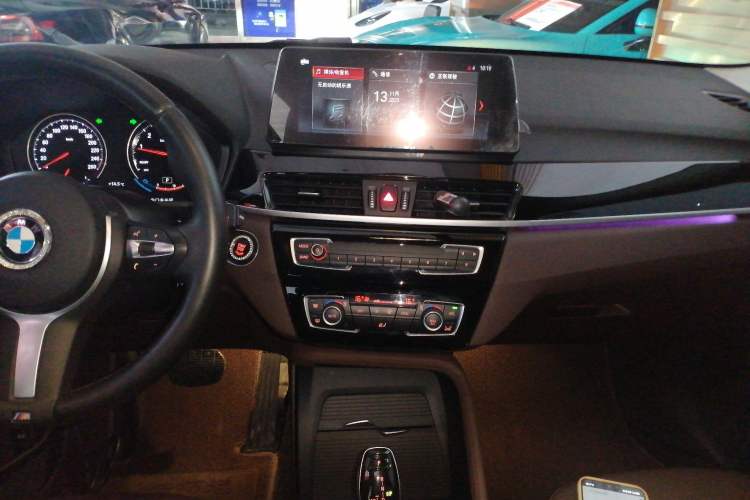 Used BMW X1 2021 Restyled sDrive25Li Leading Edition
