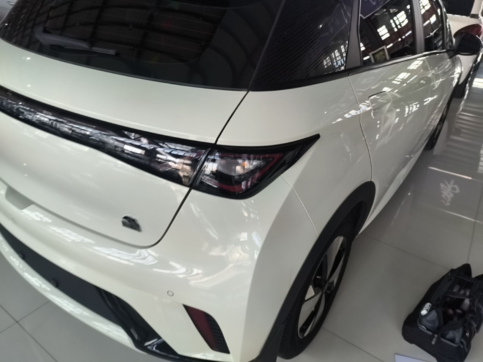 BYD Dolphin 2023 420 km Fashion Edition — снимка 9