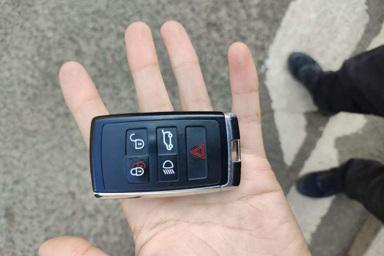 Used Land Rover Discovery 2018 3.0 SC V6 HSE