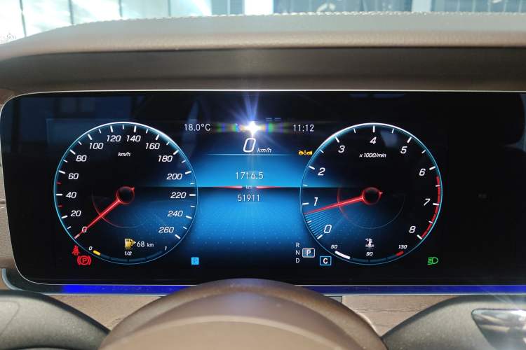 Used Mercedes-Benz E-Class 2023 Facelift E 260 L
