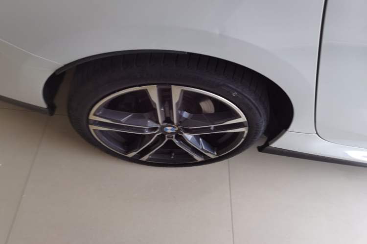 Used BMW 2 Series 2023 225i Four-Door Coupe M Sport Package Exterior 8