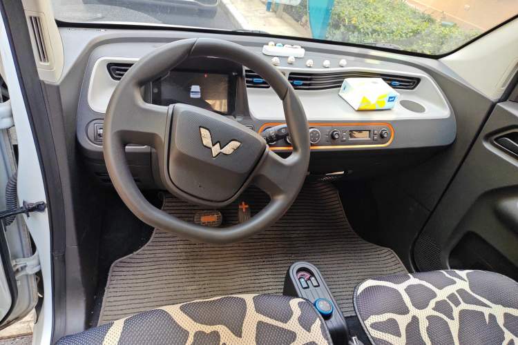 Used Wuling Hongguang MINIEV 2020 Enjoyment Model Lithium Iron Phosphate
