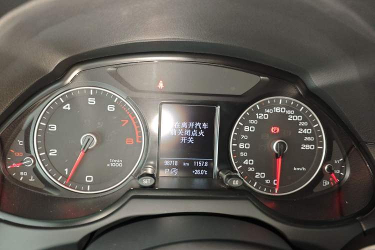 Used Audi Q5 2017 Plus 40 TFSI Technology Model
