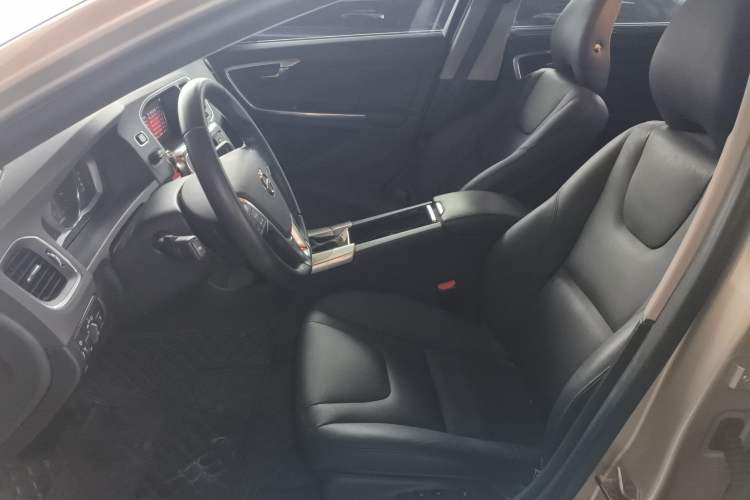 Used Volvo S60 2019 S60L Facelift T5 Smart Luxury Elite Edition
