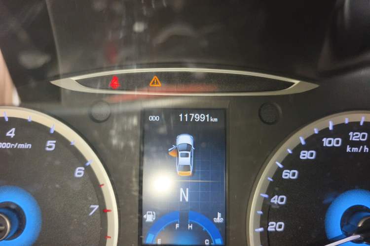 Used CHANGAN Raeton 2014 1.8T Automatic Elite Anniversary Edition China IV Standard
