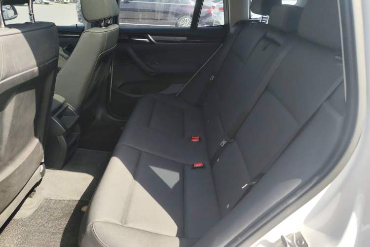 Used BMW X3 2014 xDrive20i Leading Model