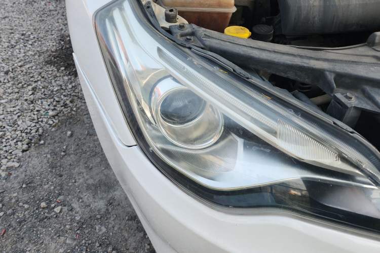 Used Bestune B50 2013 1.6L manual luxury version
