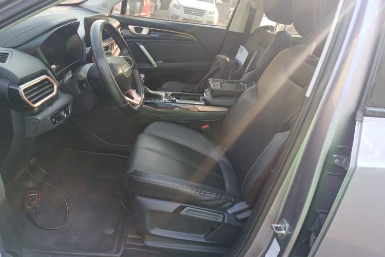 Used Baojun RS-5 2019 1.5T CVT Intelligent Drive Luxury Edition China VI
