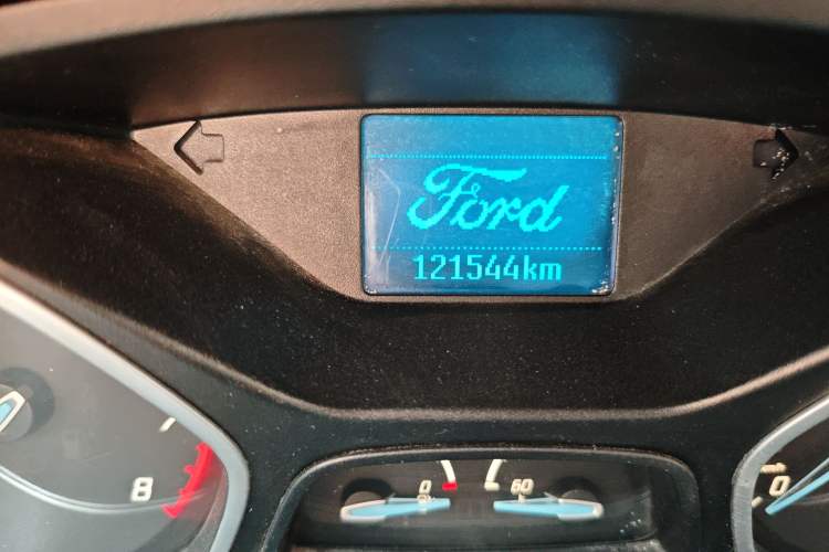 Used Ford Focus 2012 Sedan 1.6L Manual Fashion Edition

