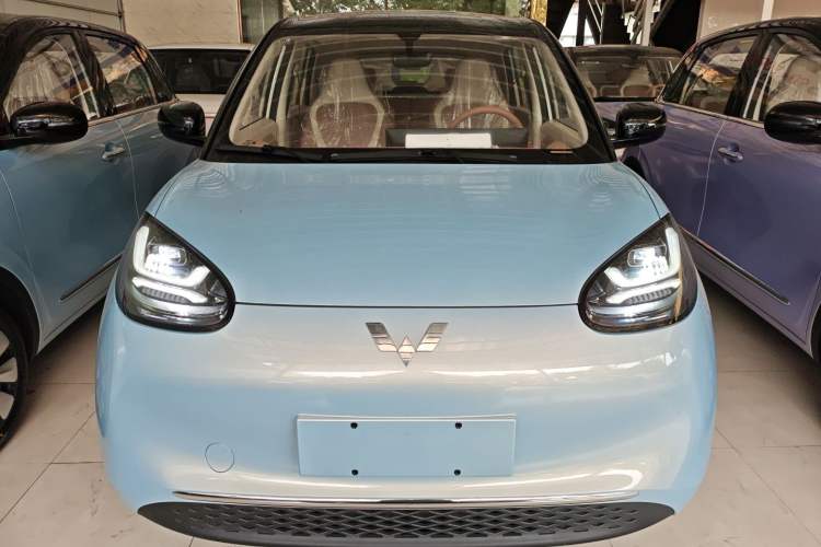 Used Wuling Bingo 2025 333 km Lingxi Connected Version Front