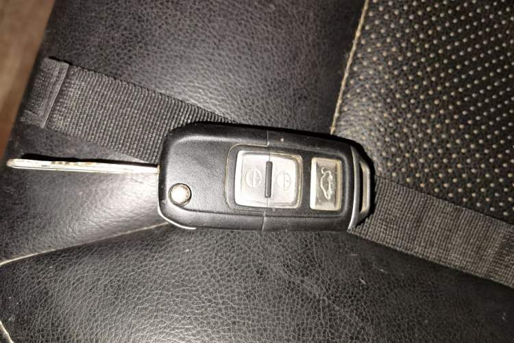 Used Bestune B30 2016 1.6L Automatic Premium Edition Vehicle Key