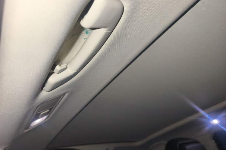 Used Volkswagen Variant 2018 380TSI Two-Wheel Drive Comfort Edition