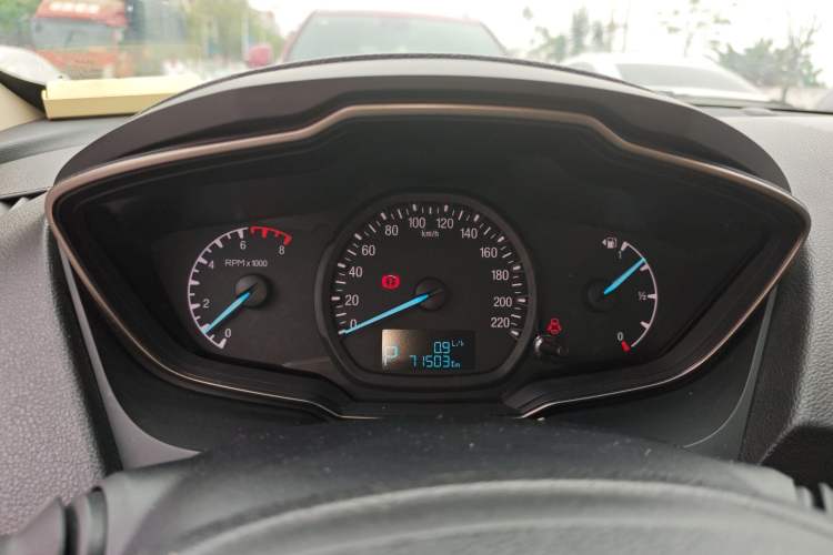 Used Ford Escort 2015 1.5L Automatic Comfort Edition
