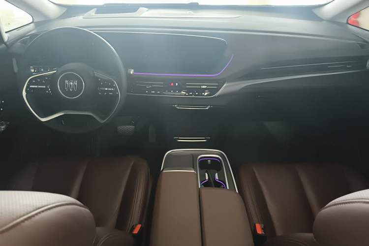 Used Buick Century 2023 2.0T Six-Seater Yinshi Edition