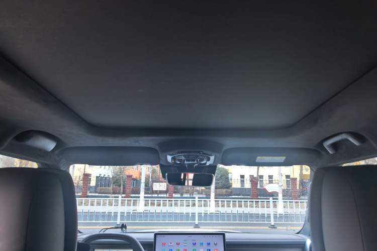 Used JETOUR Traveler 2024 2.0T All-Wheel-Drive CrossPRO+ Entertainment Edition Headliner