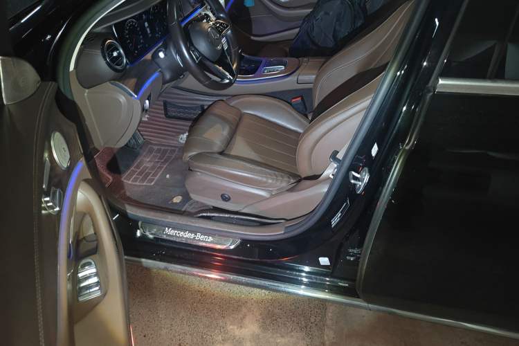 Used Mercedes-Benz E-Class 2021 Facelift E 260 L
