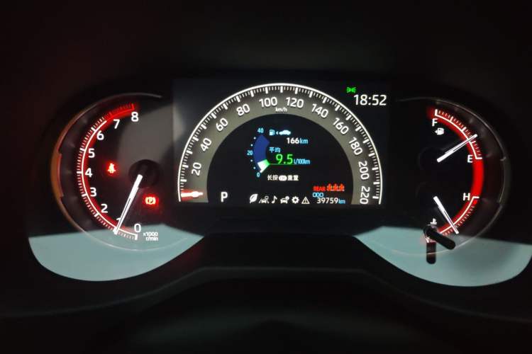 Used Toyota RAV4 2021 2.0L CVT Two-Wheel Drive Fashion PLUS Edition Instrument Cluster