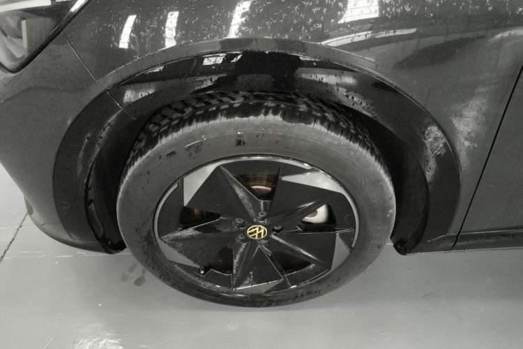 Used Volkswagen ID.UNYX 2024 Pro Long-Range Version
