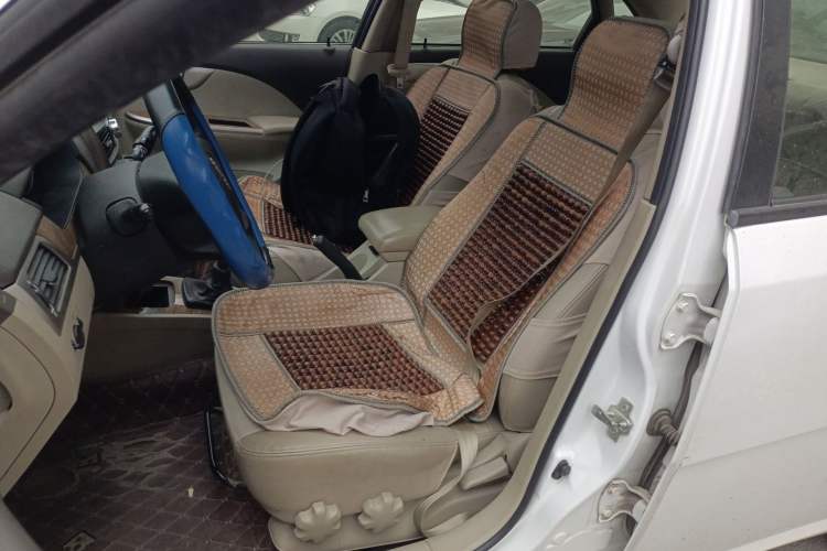 Used Buick Excelle 2015 1.5L Manual Classic Trim Left Front Seat