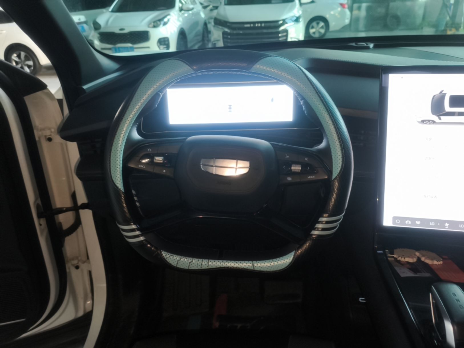 Geely Auto Emgrand X7 Sport 2023 Boyue COOL 1.5TD Smart Connect+ — снимка 13
