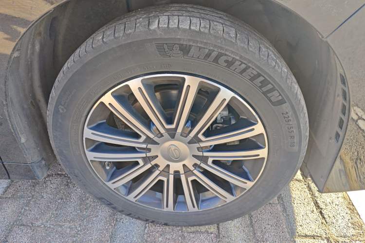 Used GAC Trumpchi M8 2021 Lingxiu Series 390T Deluxe Edition
