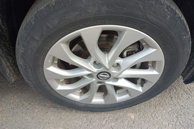 Used Nissan Sylphy 2022 Classic 1.6XE CVT Comfort Edition Right Front Wheel Hub