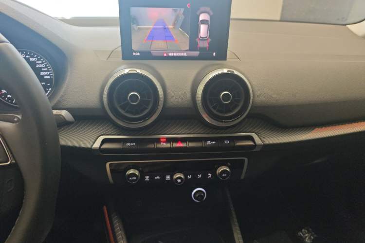 Used Audi Q2L 2024 35TFSI Fashionable and Dynamic Edition
