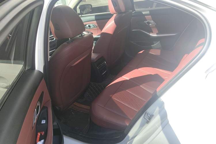 Used BMW 3 Series 2023 325i M Sport Package
