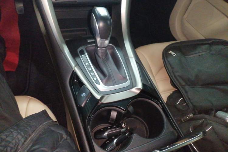 Used Ford Mondeo 2013 2.0L GTDi 200 Luxury Model