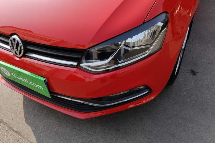 Used Volkswagen Polo 2014 1.4L Automatic Comfort Edition Left Front Headlight