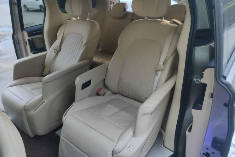 Used Buick GL8 2023 ES Lu Zun Luxury Model