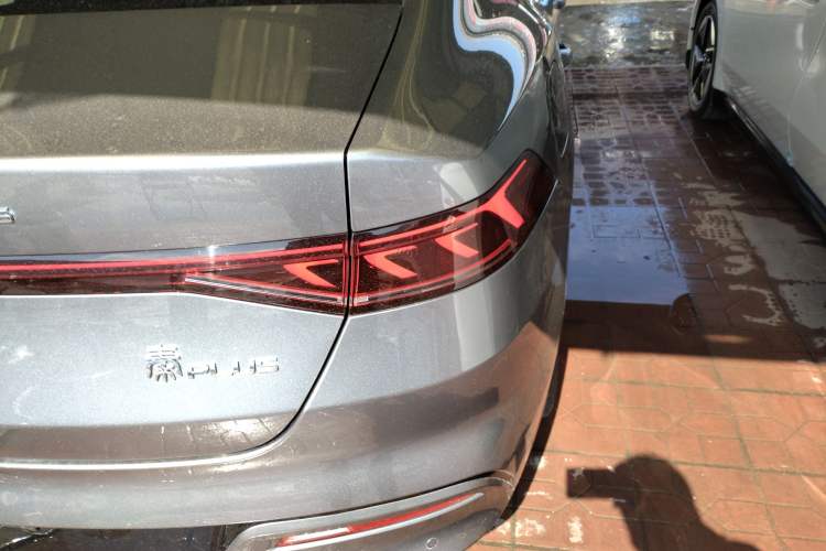 Used BYD Qin PLUS 2024 HONOR Edition DM-i 55KM Leading Model