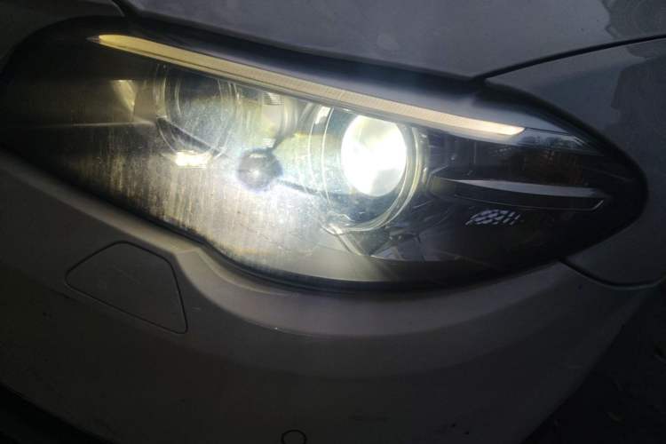 Used BMW 5 Series 2014 525Li Leading Model