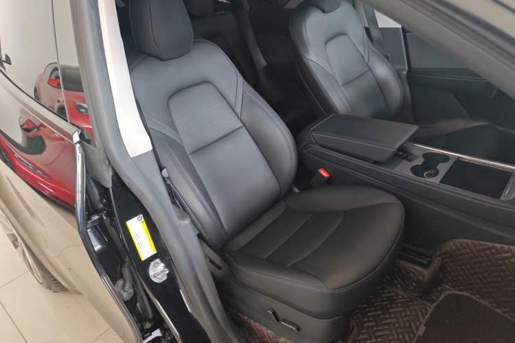 Used Tesla Model Y 2022 Rear-Wheel-Drive Version