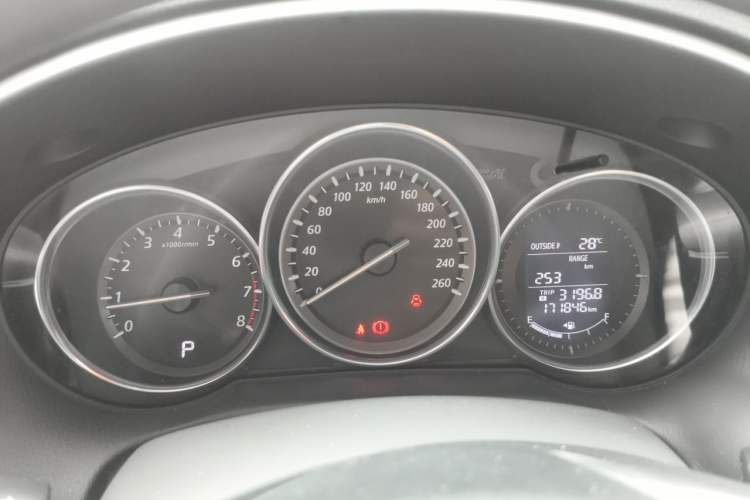 Used Mazda CX-5 2013 2.0L Automatic Two-Wheel Drive Comfort Version
