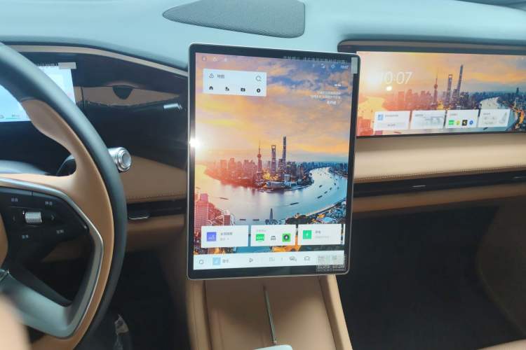 Used Geely Galaxy L7 2025 EM-i 115km Exploration+ Edition Audio And AC Panel