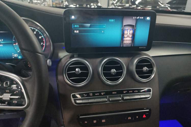 Used Mercedes-Benz GLC 2020 GLC 260 L 4MATIC Luxury Model