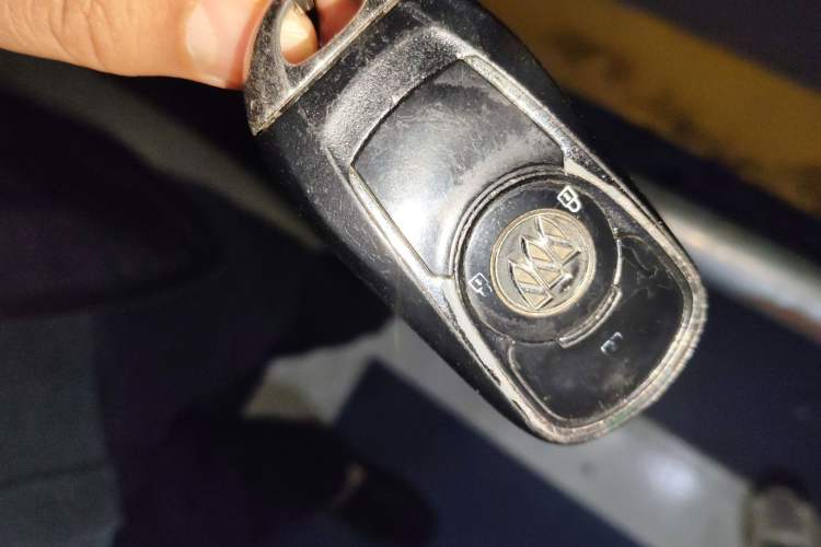 Used Buick Envision 2016 20T Two-Wheel-Drive Elite Model