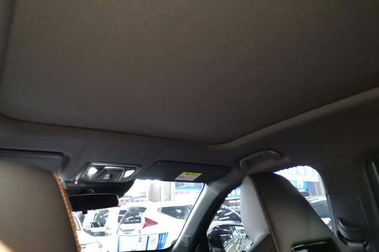 Used Oshan Z6 New Energy 2023 ZhiDian iDD 150KM Flagship PLUS