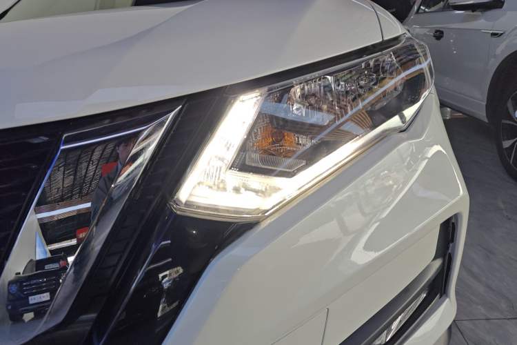 Used Nissan X-Trail 2019 2.0L CVT Smart Connect Comfort Edition 2WD