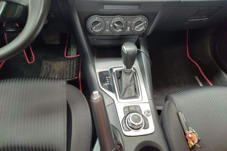 Used Mazda 3 Axela 2016 Sedan 1.5L Automatic Comfort Model Gear Lever
