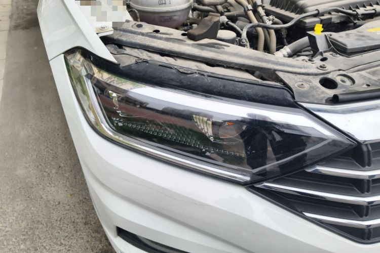 Used Volkswagen Sagitar 2022 280TSI DSG Excellence Edition Right Front Headlight